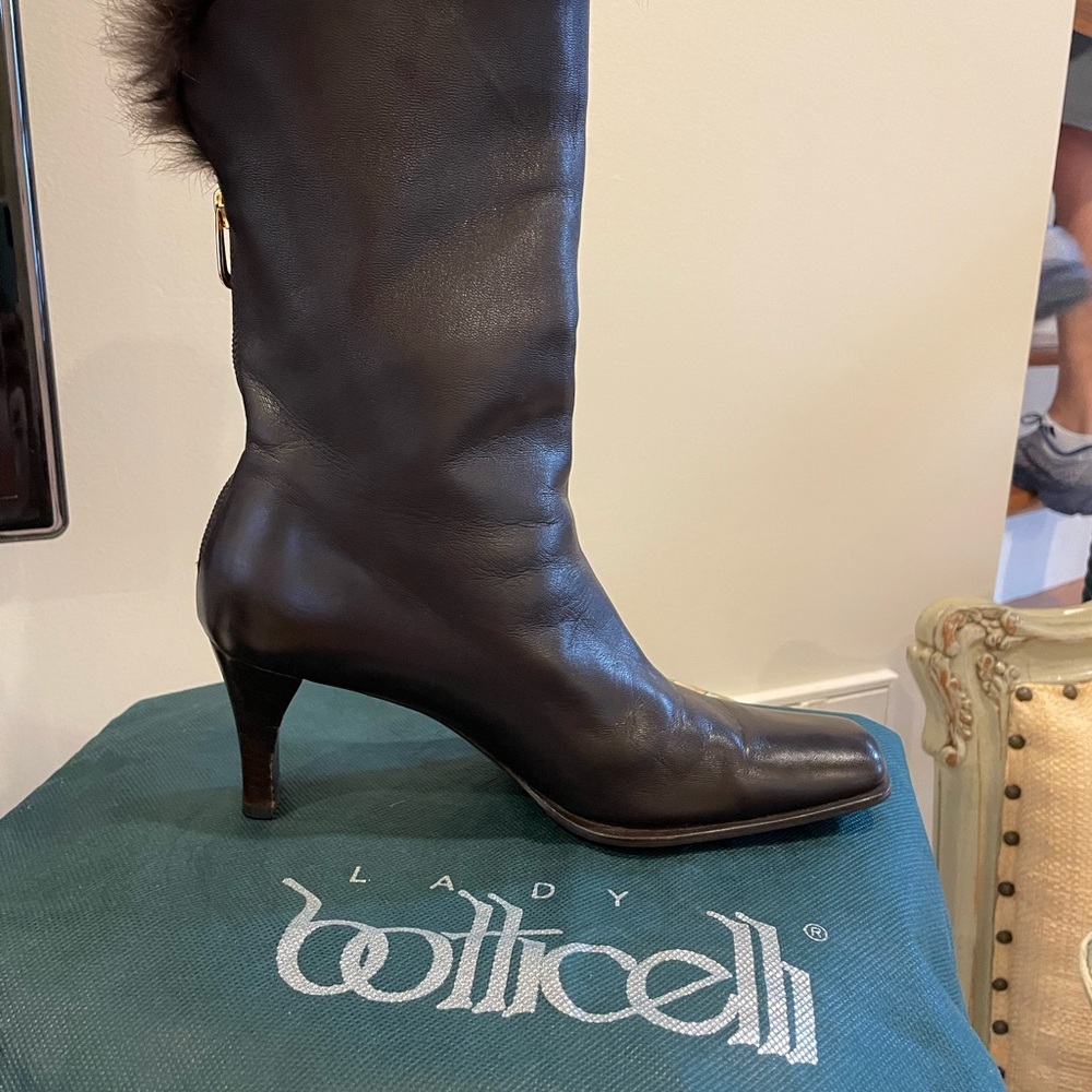 Made in Italy - Botticelli chocolate brown Leather Boots with mink trim. - Picture 5 of 7